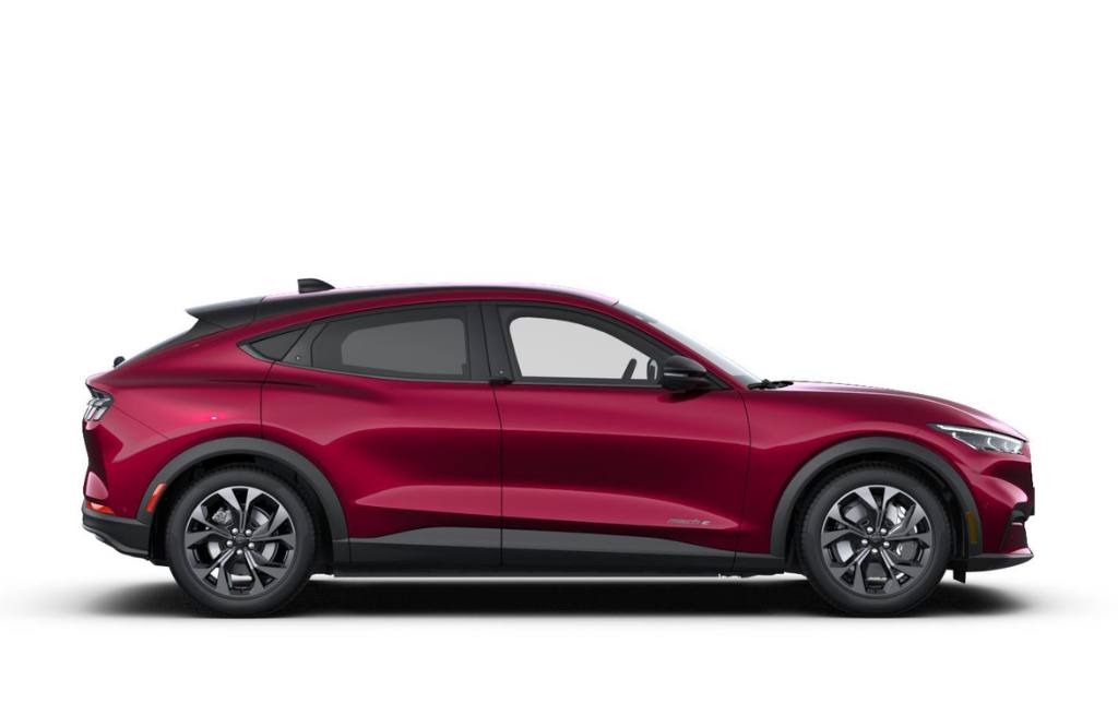 Mach-e Base RWD