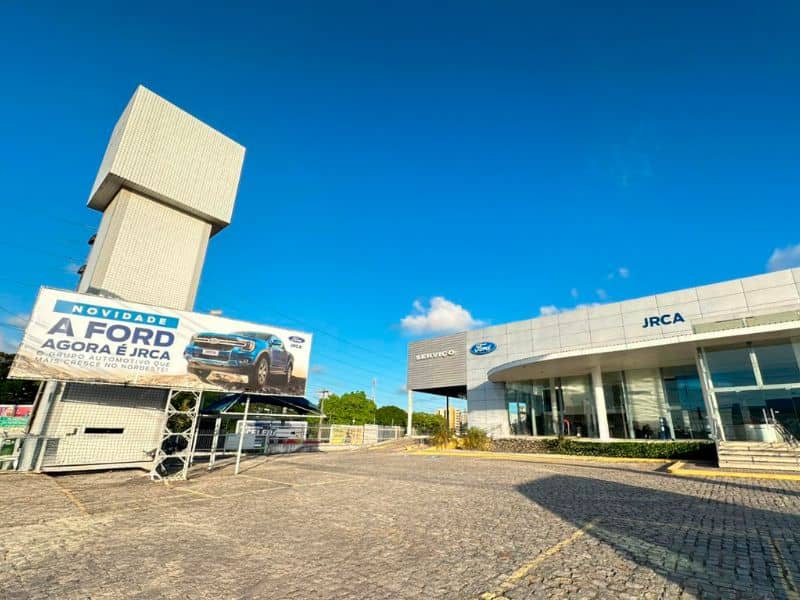 Fachada da concessionária Ford Ciaasa