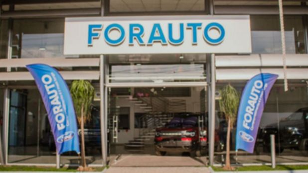 Fachada da loja Ford Forauto Tubarão