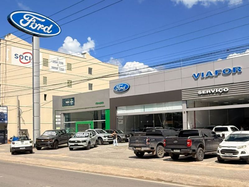 Fachada da concessionária Ford Viafor em Linhares