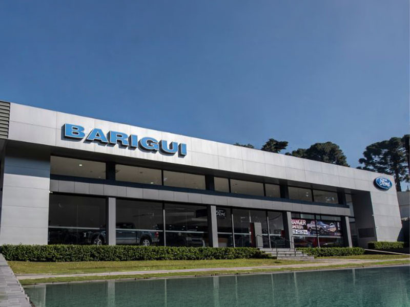 Ford Barigüi Seminário Fachada Ford Barigüi Curitiba Seminário