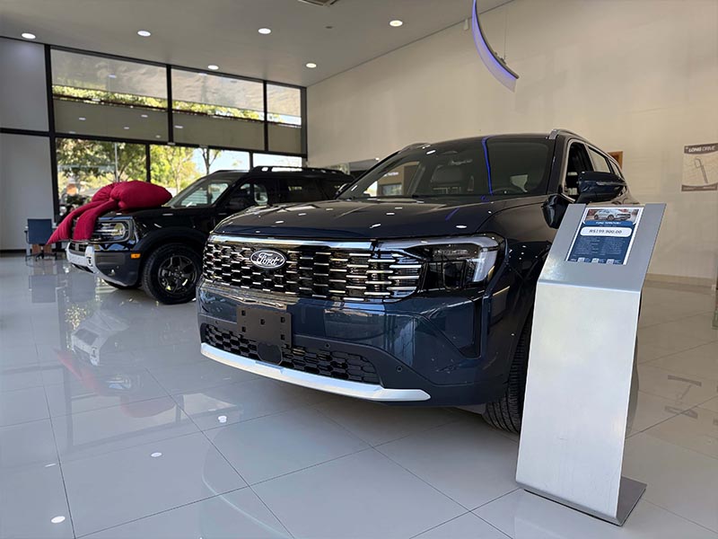 Ford Barigüi Veículos 0km Veículo Ford novo em exposição na concessionária