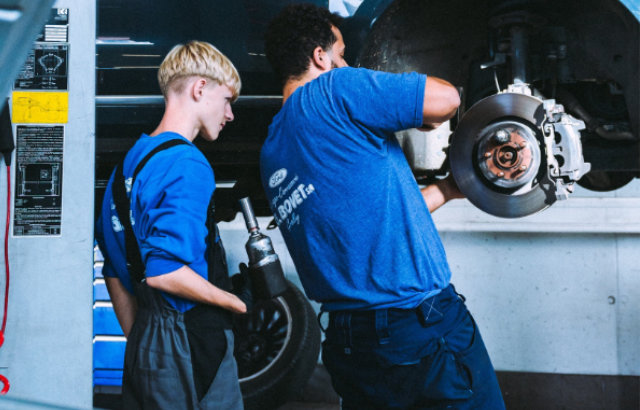 Ford Services Autors Giubiasco