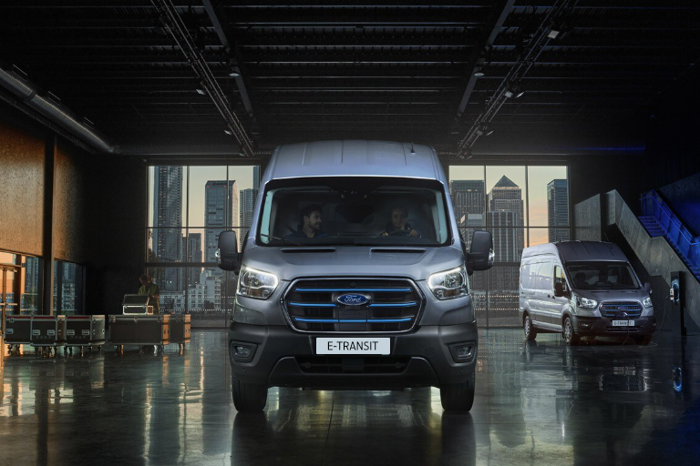 Ford E-Transit commerciale