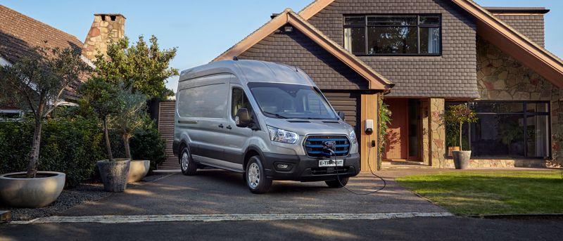 E-TRANSIT - € 545/maand excl. btw in Financiële Renting