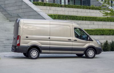 Ford Transit 2T est le 