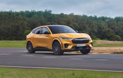 MUSTANG MACH-E GT LEASING OPÉRATIONNEL