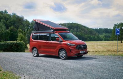 Ford Nugget: Suisse Caravan Salon