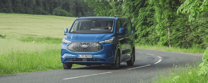 Offerta di leasing **Ford E-Transit Custom** da Fr. 350.-/mese