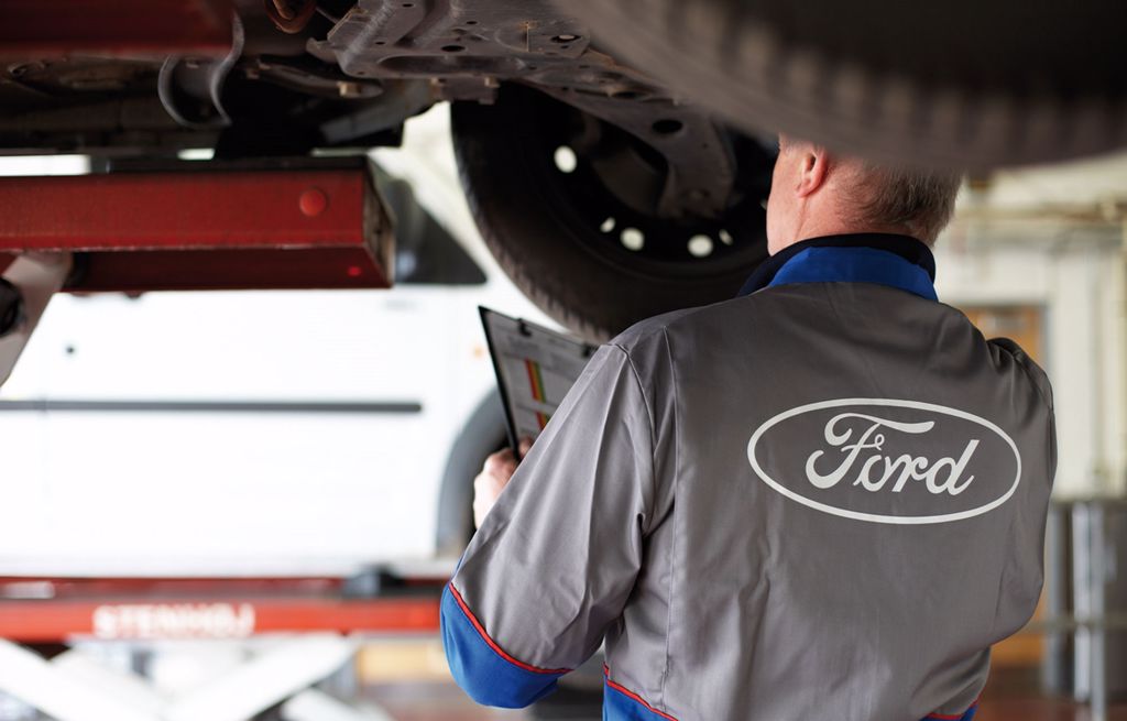 Ford Wartung und Reparatur