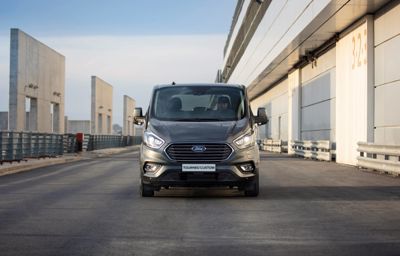 FORD **TOURNEO CUSTOM ACTIVE**