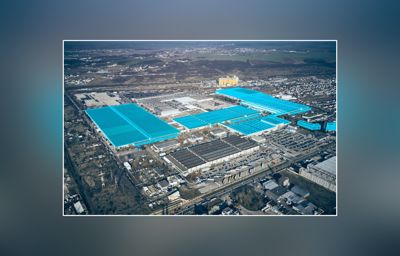 FORD PRODURRÀ UN NUOVO VEICOLO COMMERCIALE LEGGERO IN ROMANIA NEL 2023. LA VERSIONE COMPLETAMENTE ELETTRICA DEBUTTERÀ L'ANNO SUCCESSIVO