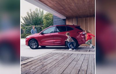 Få 10.000 kr. i rabat på Ford Kuga når du finansierer den hos os