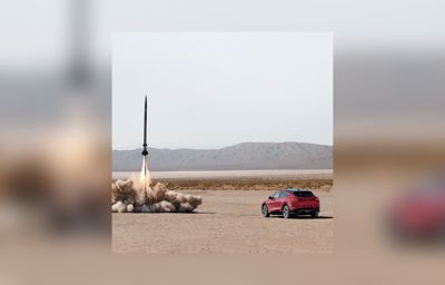 Mustang Mach-E slår tyngdekraften og raketvidenskaben i ny videokampagne