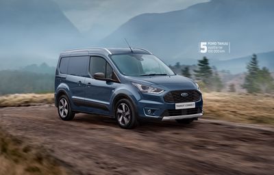 FORD TRANSIT CONNECT LAAKKOSELTA.