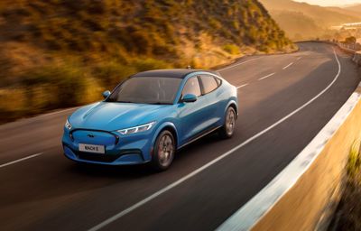 Täyssähköinen Mustang Mach-E