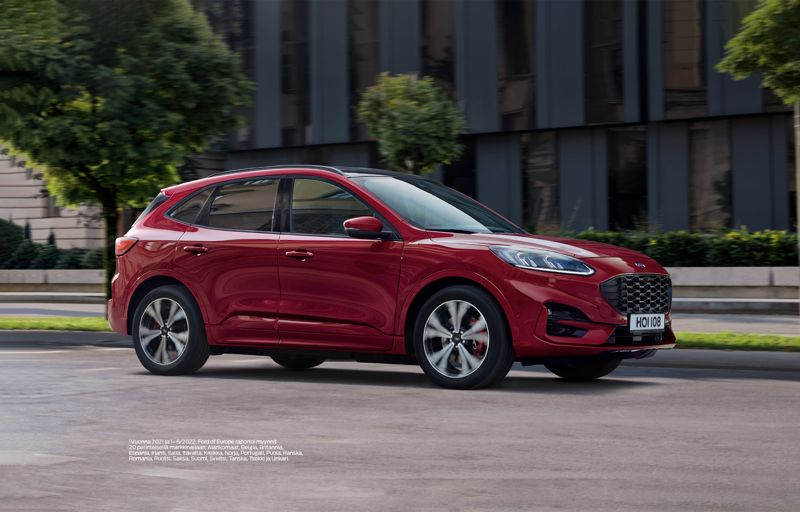 FORD KUGA – LADATTAVAN HYBRIDIN OSTAJALLE VÄRI KUIN VÄRI 0 €