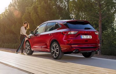Découvrez le Ford Kuga FHEV !