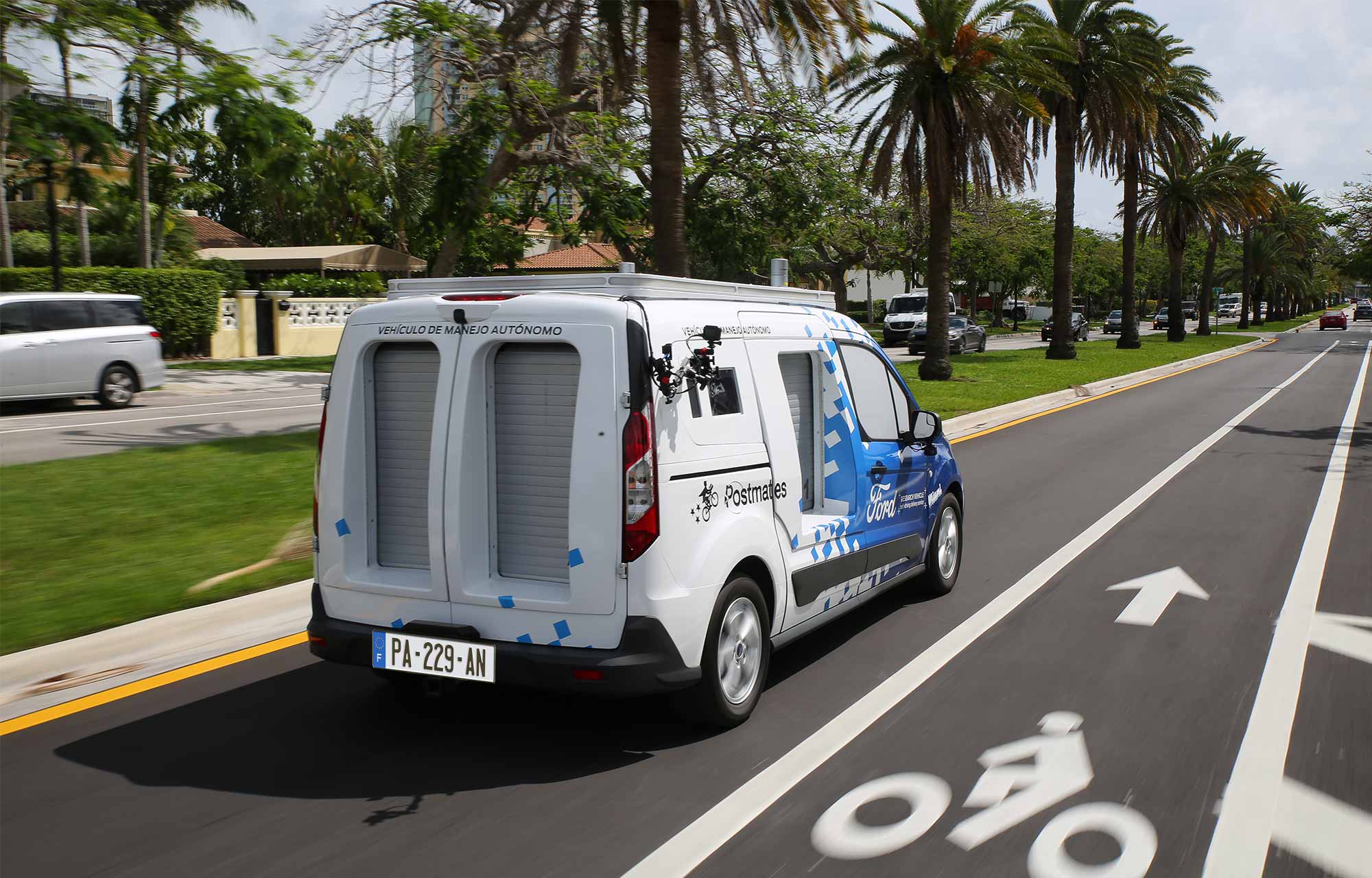 Ford étudie les interactions entre les véhicules autonomes et les habitants de Miami