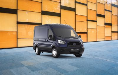 **Transit 2T** 310 L2H2 Trend Business EcoBlue Diesel à partir de 199€ HT/mois (1)