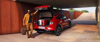 Tíz dolog, amit érdemes tudni a tisztán elektromos hajtású Mustang Mach-E modellel kapcsolatban.