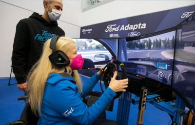 AWARD-WINNING DRIVING SIMULATOR HELPS PATIENTS ON THE ROAD TO RECOVERY USING FORD ADAPTA TECHNOLOGY
