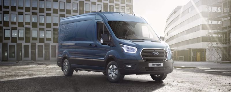 Ford E-Transit Ford Pro voordeel tot €3800,-