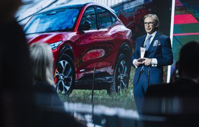 Mustang Mach-E zwyciężył w plebiscycie The Best of Moto