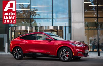 Mustang Mach-E z dwiema nagrodami w plebiscycie Auto Lider 2022