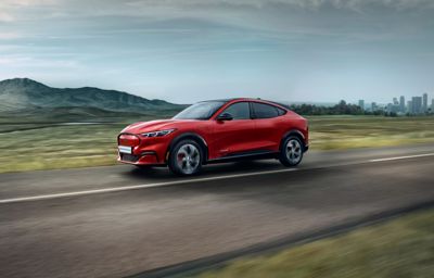 Ford Wynajem: Mustang Mach-E