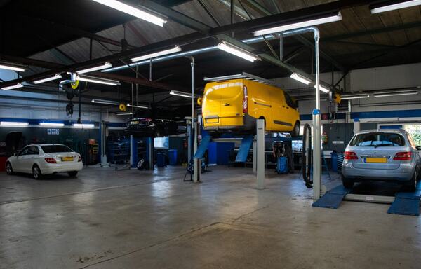 Ford garage in Coevorden