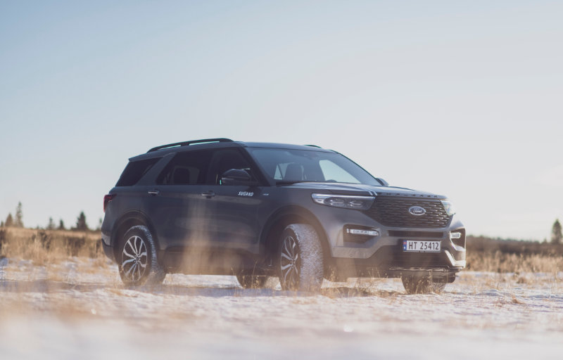 Ford Explorer ladbar hybrid