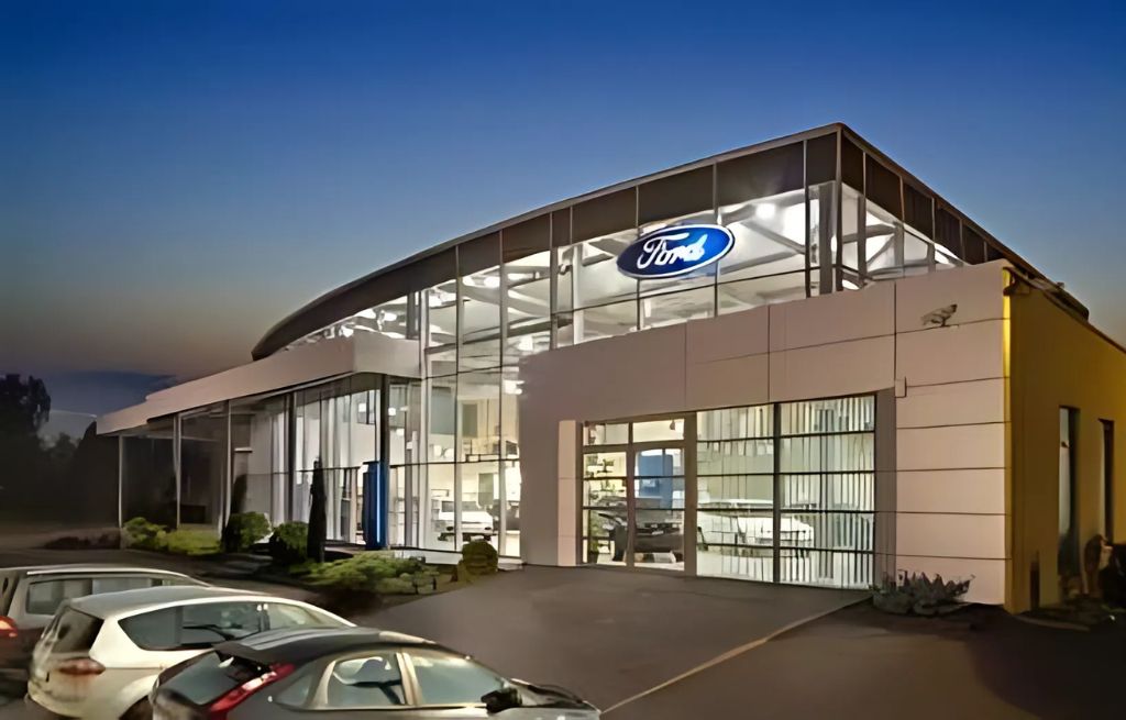 Ford Wikar